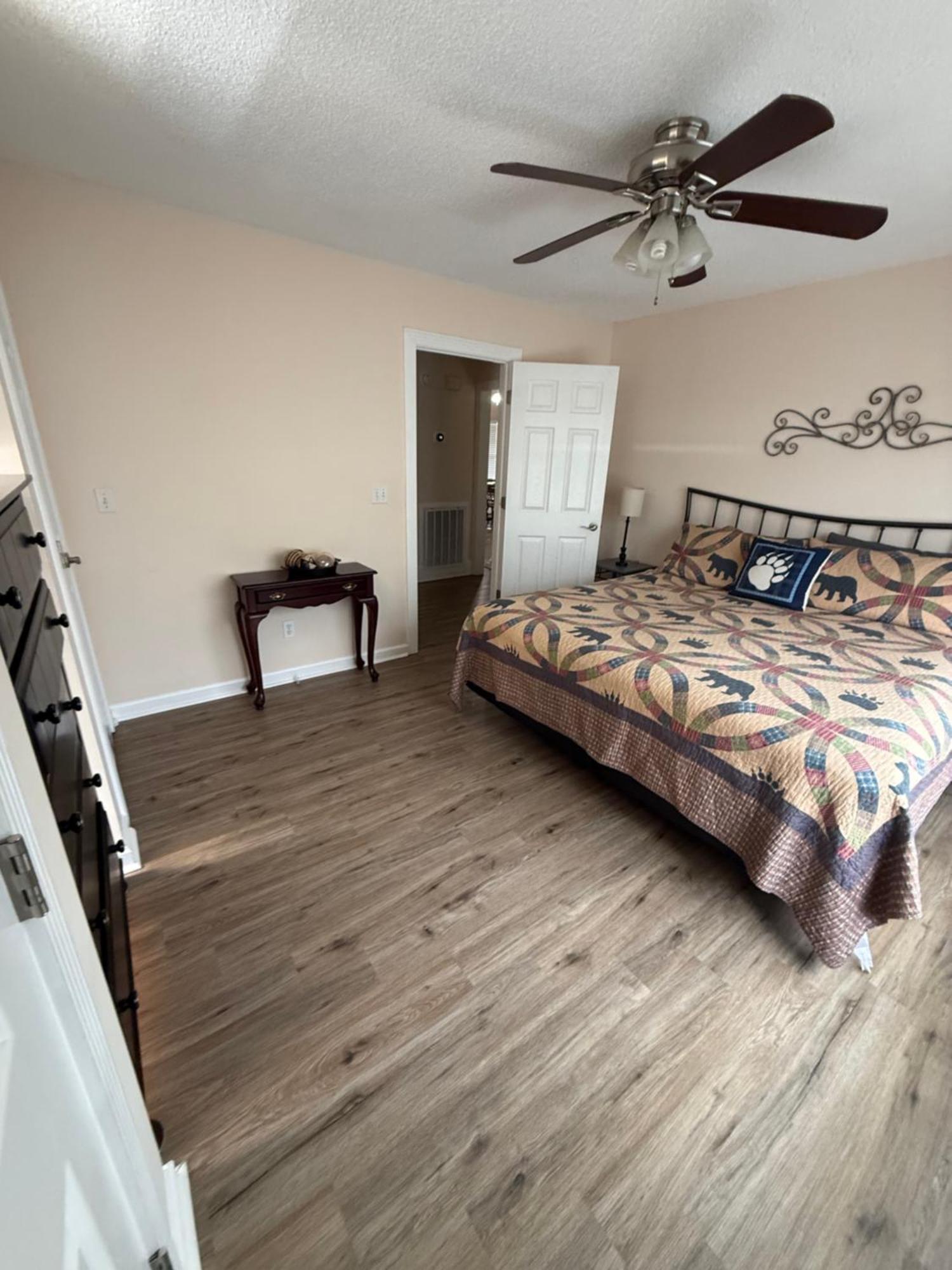 Bears Valley Inn - Great Location! - Peaceful, Children And Dog Friendly Retreat - Less Than 15 Min To All Attractions - Private Pool Club & Fishing Hole - Game Room With Tv Sevierville Exterior foto